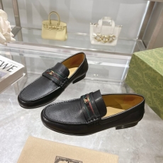 Gucci Low Shoes